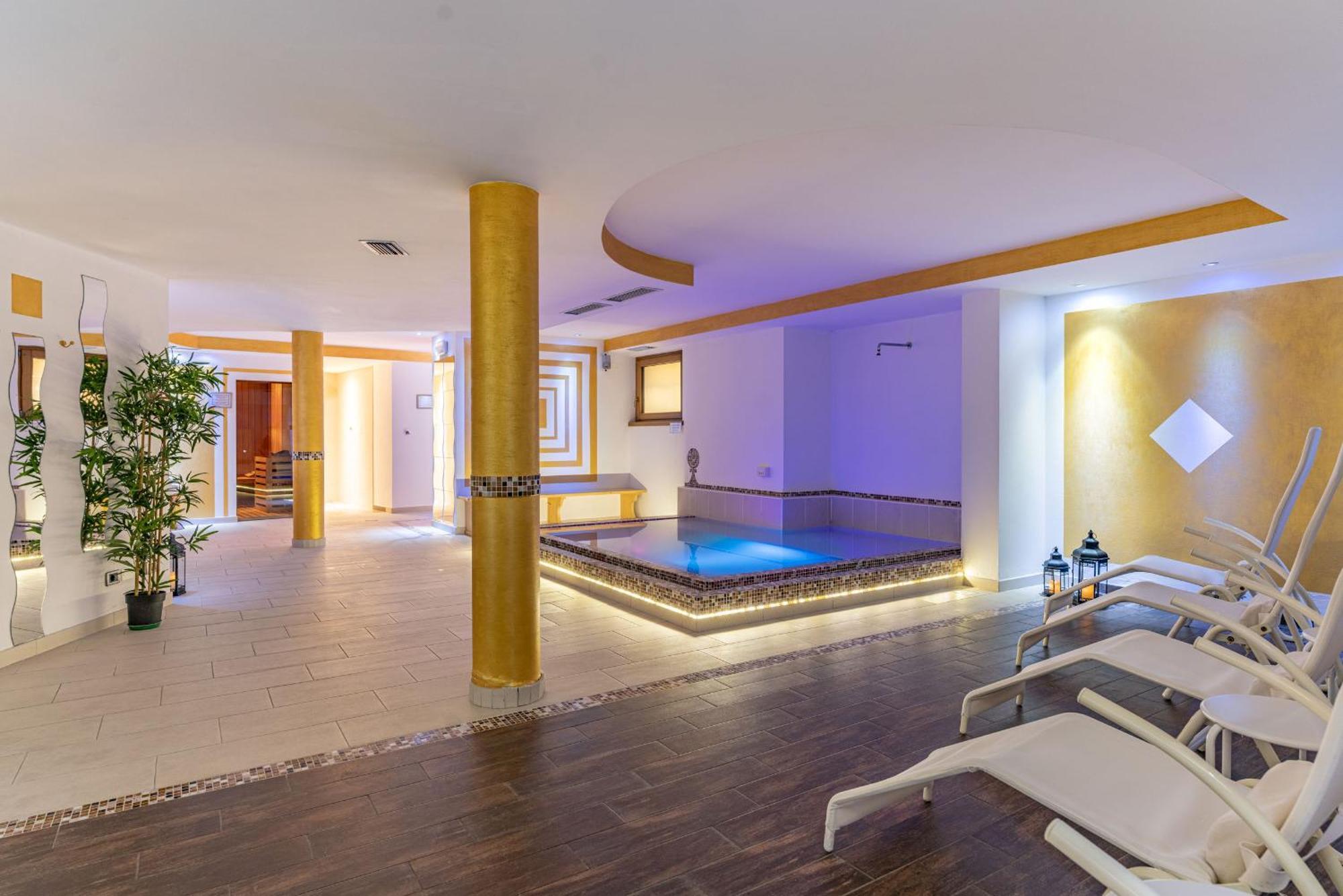 Chalet Campiglio Imperiale Мадона ди Кампильо Екстериор снимка